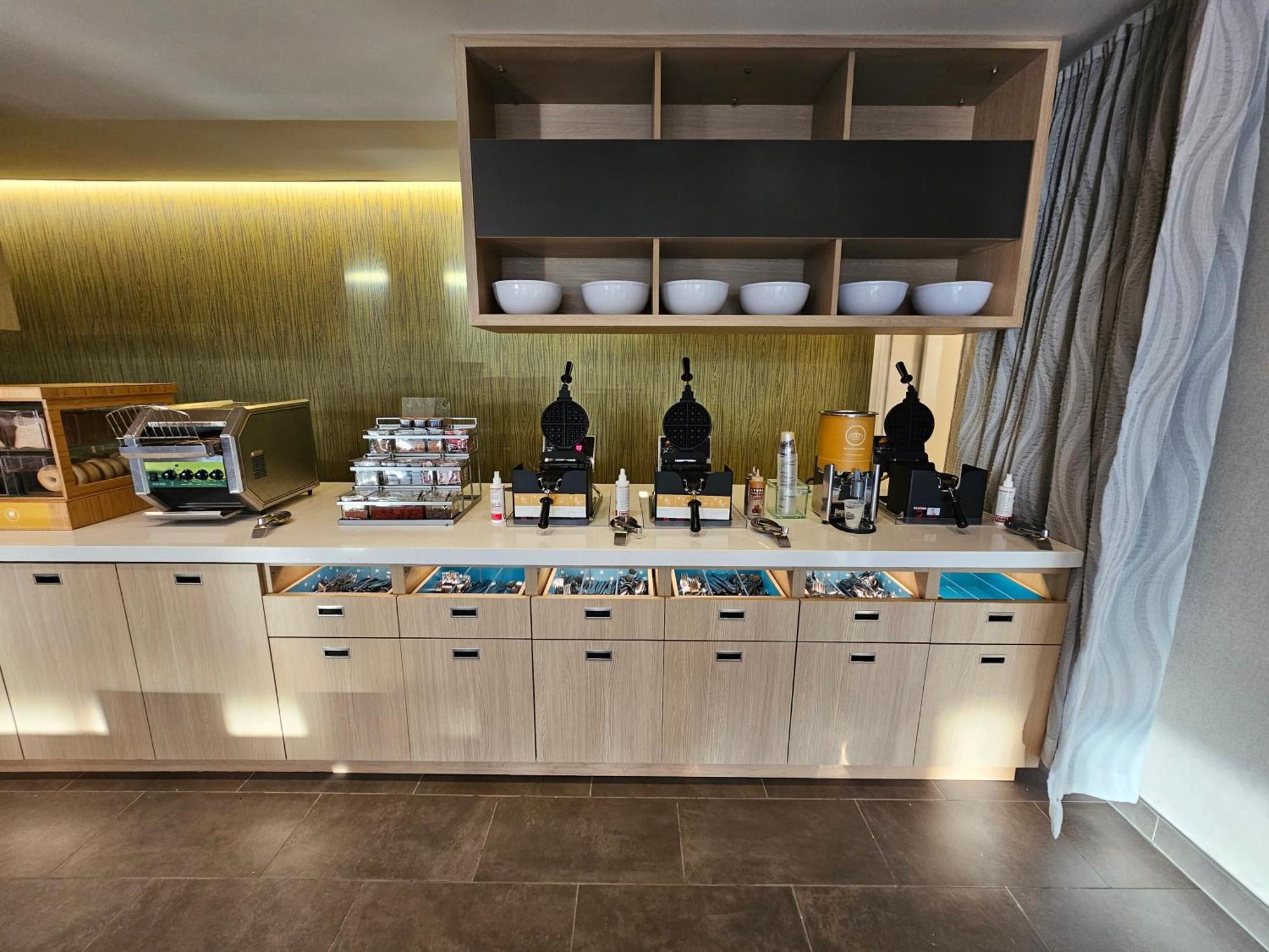 Home2 Suites By Hilton Allentown Bethlehem Airport מראה חיצוני תמונה