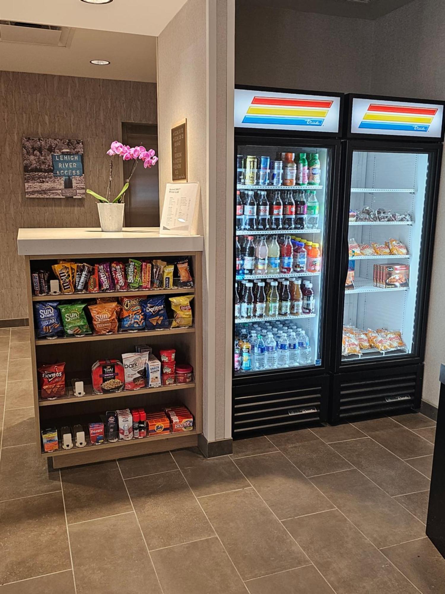 Home2 Suites By Hilton Allentown Bethlehem Airport מראה חיצוני תמונה