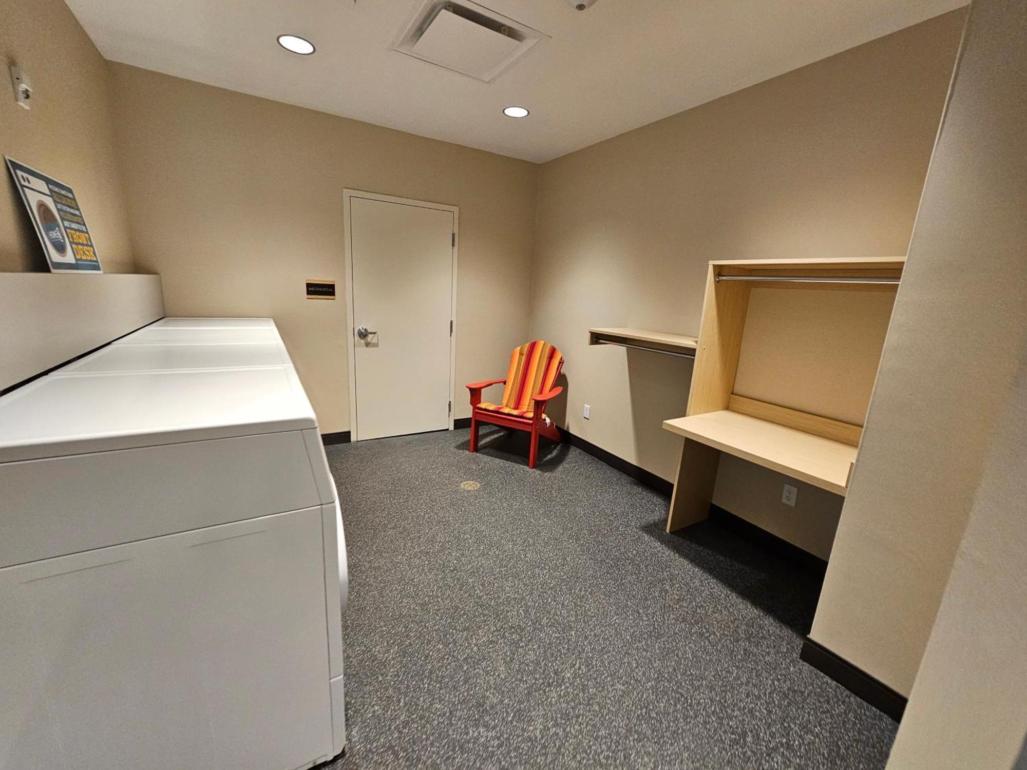 Home2 Suites By Hilton Allentown Bethlehem Airport מראה חיצוני תמונה