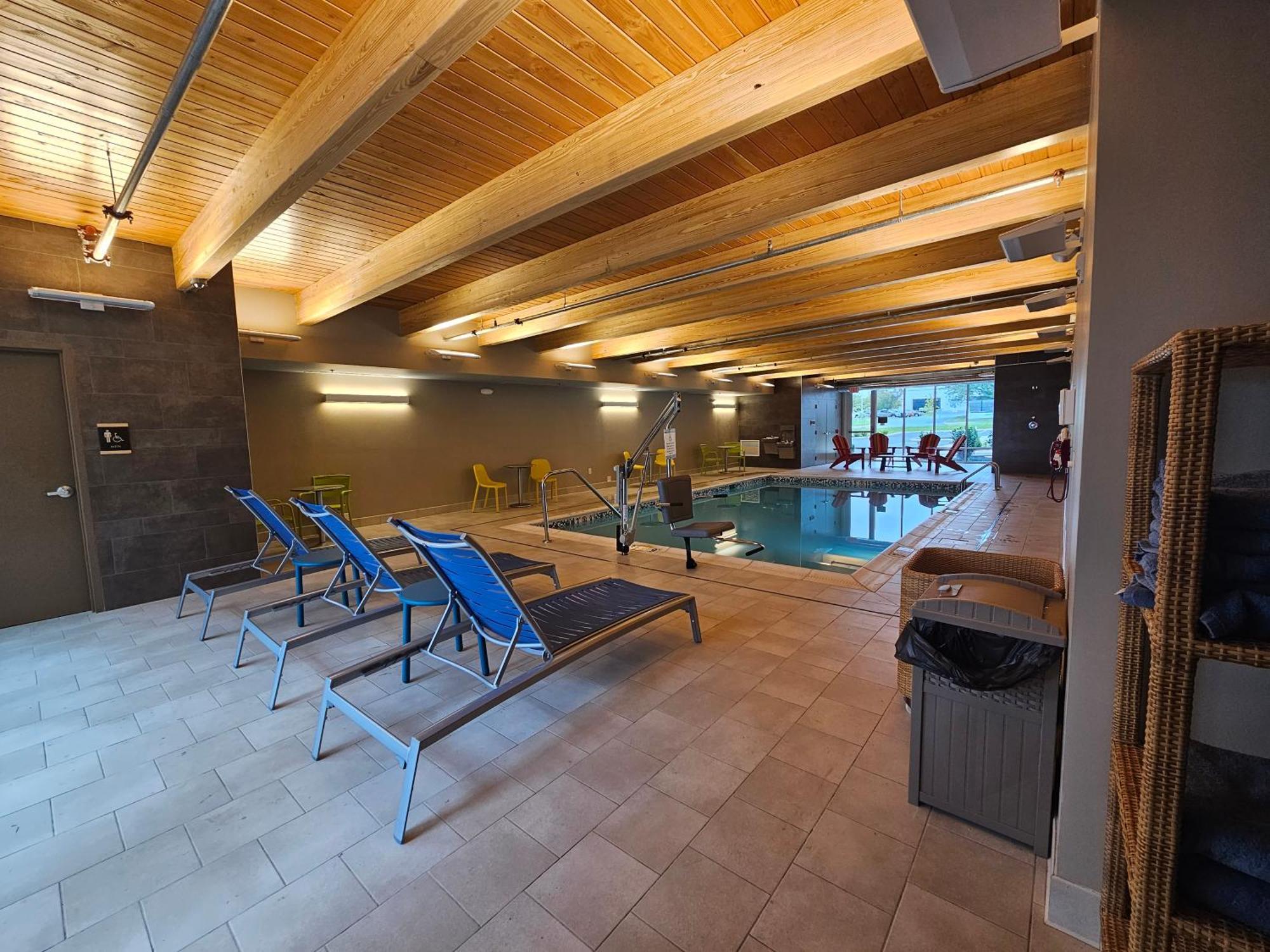 Home2 Suites By Hilton Allentown Bethlehem Airport מראה חיצוני תמונה