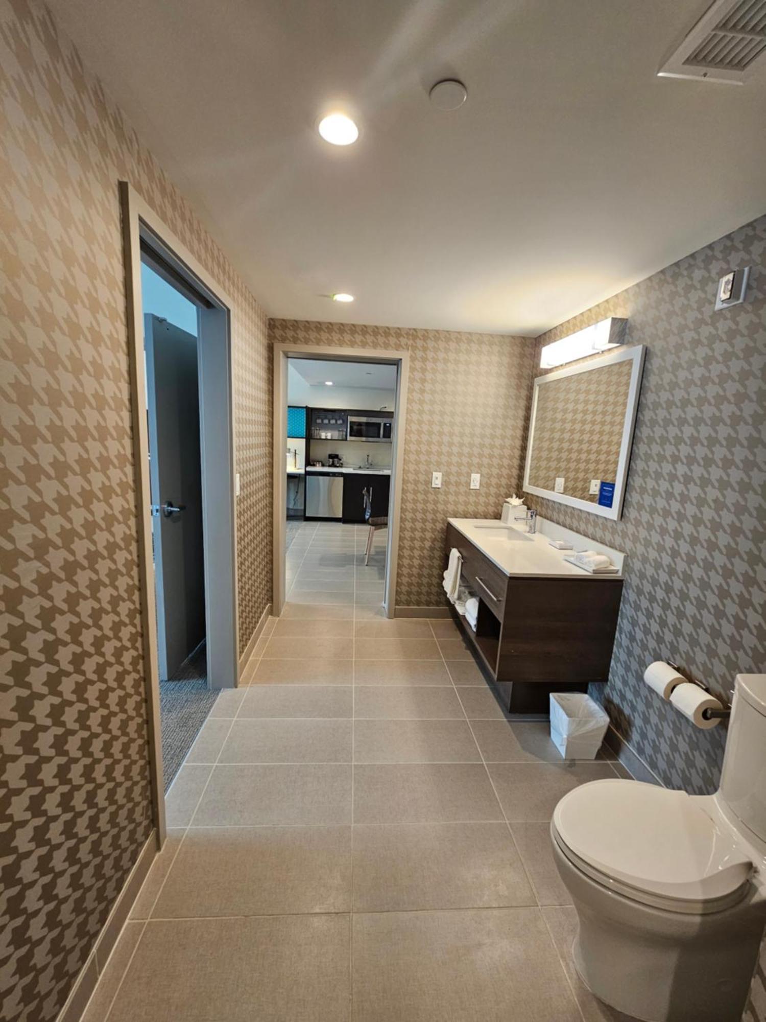 Home2 Suites By Hilton Allentown Bethlehem Airport מראה חיצוני תמונה