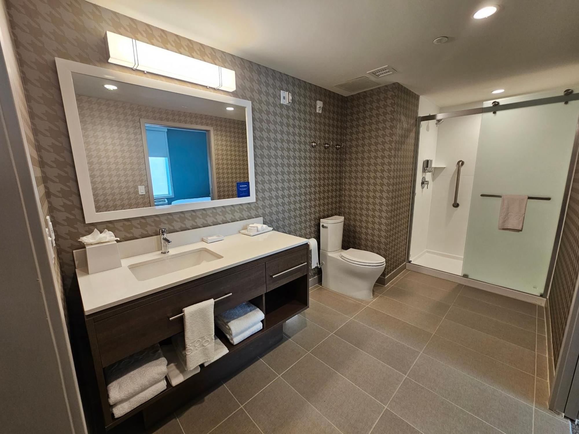 Home2 Suites By Hilton Allentown Bethlehem Airport מראה חיצוני תמונה
