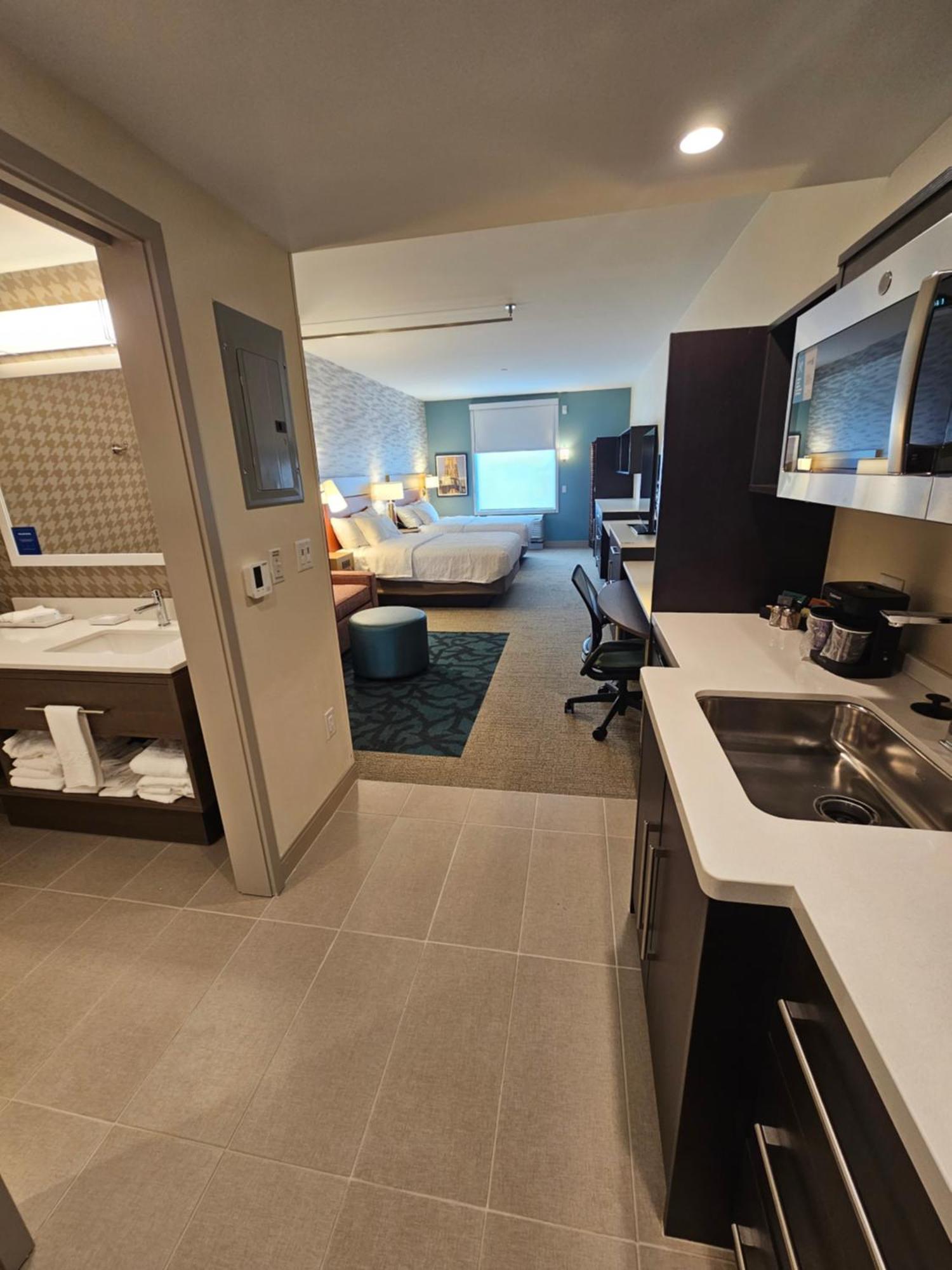 Home2 Suites By Hilton Allentown Bethlehem Airport מראה חיצוני תמונה